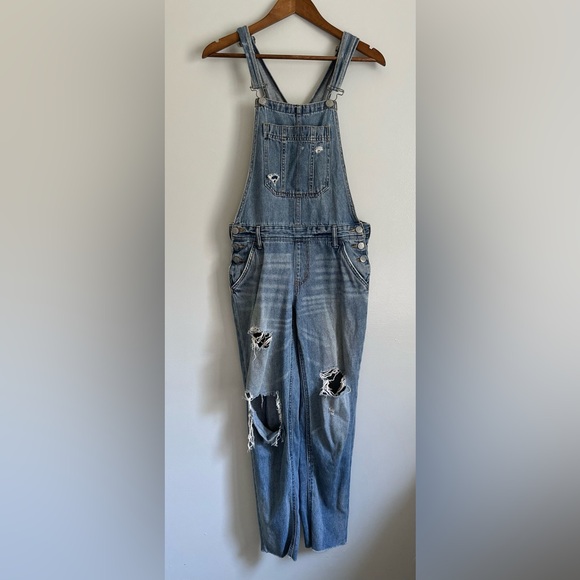 Aeropostale Classic Blue Distressed Women's Denim Overalls Size Small - Picture 1 of 3